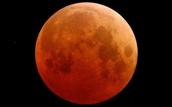 Τρία ουράνια φαινόμενα μαζί στις 31 Ιανουαρίου Τρία ουράνια φαινόμενα μαζί στις 31 Ιανουαρίου
