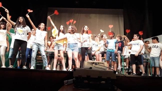 Οι μαθητές του 4ου Δημοτικού Σχολείου Κομοτηνής «παίζουν» για την αγάπη