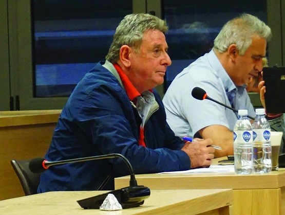 Στο έλεος των φαινομένων βαμβακοπαραγωγοί και καπνοπαραγωγοί Στο έλεος των φαινομένων βαμβακοπαραγωγοί και καπνοπαραγωγοί