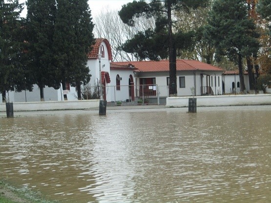 Ο ποταμός Τραύος στα όρια του, πλημμύρισαν εκτάσεις στη Ροδόπη