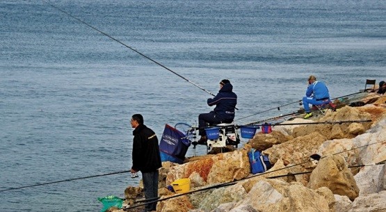 Επιτρέπεται η ερασιτεχνική αλιεία υπό προϋποθέσεις – Ενημέρωση απο το Λιμεναρχείο Πόρτο Λάγους