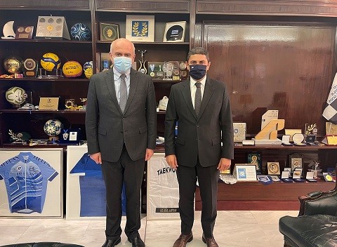 Κέντρο αναρρίχησης έρχεται στο Πανθρακικό Στάδιο Κέντρο αναρρίχησης έρχεται στο Πανθρακικό Στάδιο