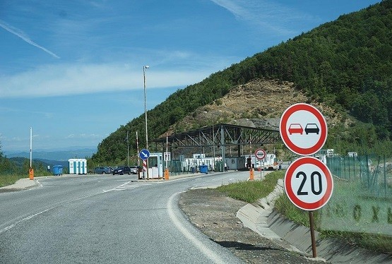 Νυμφαία: Μόνο με αρνητικό τεστ η είσοδος στην Ελλάδα Νυμφαία: Μόνο με αρνητικό τεστ η είσοδος στην Ελλάδα