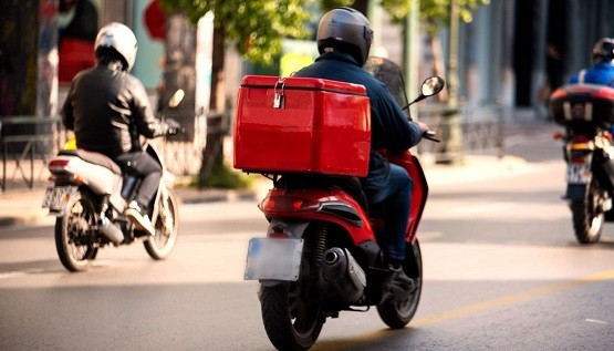 Take away και delivery εξαιρούνται του μειωμένου ωραρίου Take away και delivery εξαιρούνται του μειωμένου ωραρίου