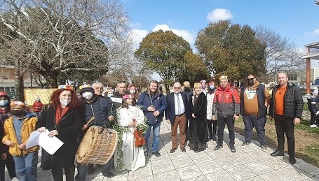 Τα «Χελιδονίσματα» από τον Χρ. Χατζόπουλο στις Σάπες Τα «Χελιδονίσματα» από τον Χρ. Χατζόπουλο στις Σάπες