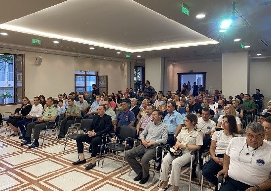 Ακόμη ένα ρεκόρ για το VIA EGNATIA RUN: 50 θεσμικοί φορείς & 450 εθελοντές συνέβαλαν στην επιτυχία του! Ακόμη ένα ρεκόρ για το VIA EGNATIA RUN: 50 θεσμικοί φορείς & 450 εθελοντές συνέβαλαν στην επιτυχία του!