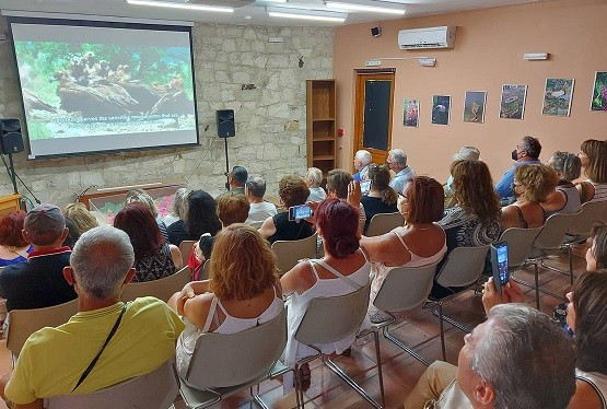 Συγκινημένοι οι πρώτοι τουρίστες στο εθνικό πάρκο Δαδιάς Συγκινημένοι οι πρώτοι τουρίστες στο εθνικό πάρκο Δαδιάς