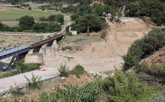 Πήραν μπρος οι μηχανές στον ποταμό Κομψάτο