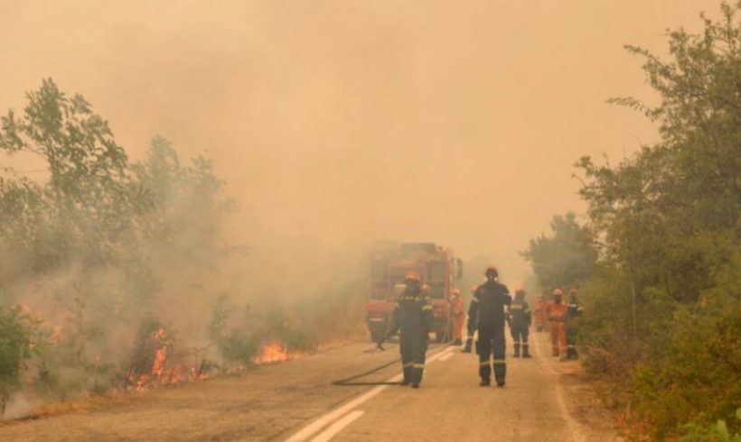 Έβρος: Συνεχίζεται για 15η μέρα η μάχη με την πυρκαγιά σε Σουφλί, Κορνοφωλιά, Δαδιά