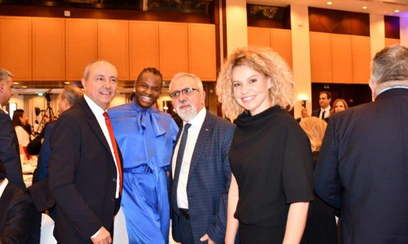 Συμμετοχή της Μεταλλεία Θράκης και της Hellas Gold στην επετειακή εκδήλωση των 50 χρόνων του ΣΕΒΕ Συμμετοχή της Μεταλλεία Θράκης και της Hellas Gold στην επετειακή εκδήλωση των 50 χρόνων του ΣΕΒΕ